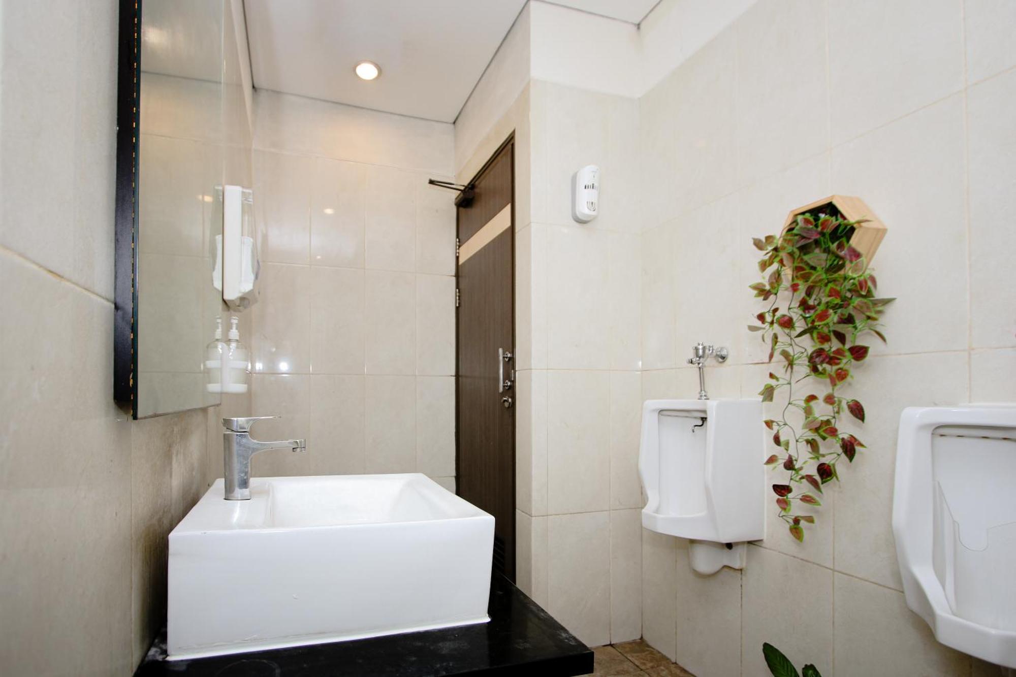 Zodiak Asia Afrika By Kagum Hotels Bandung Buitenkant foto