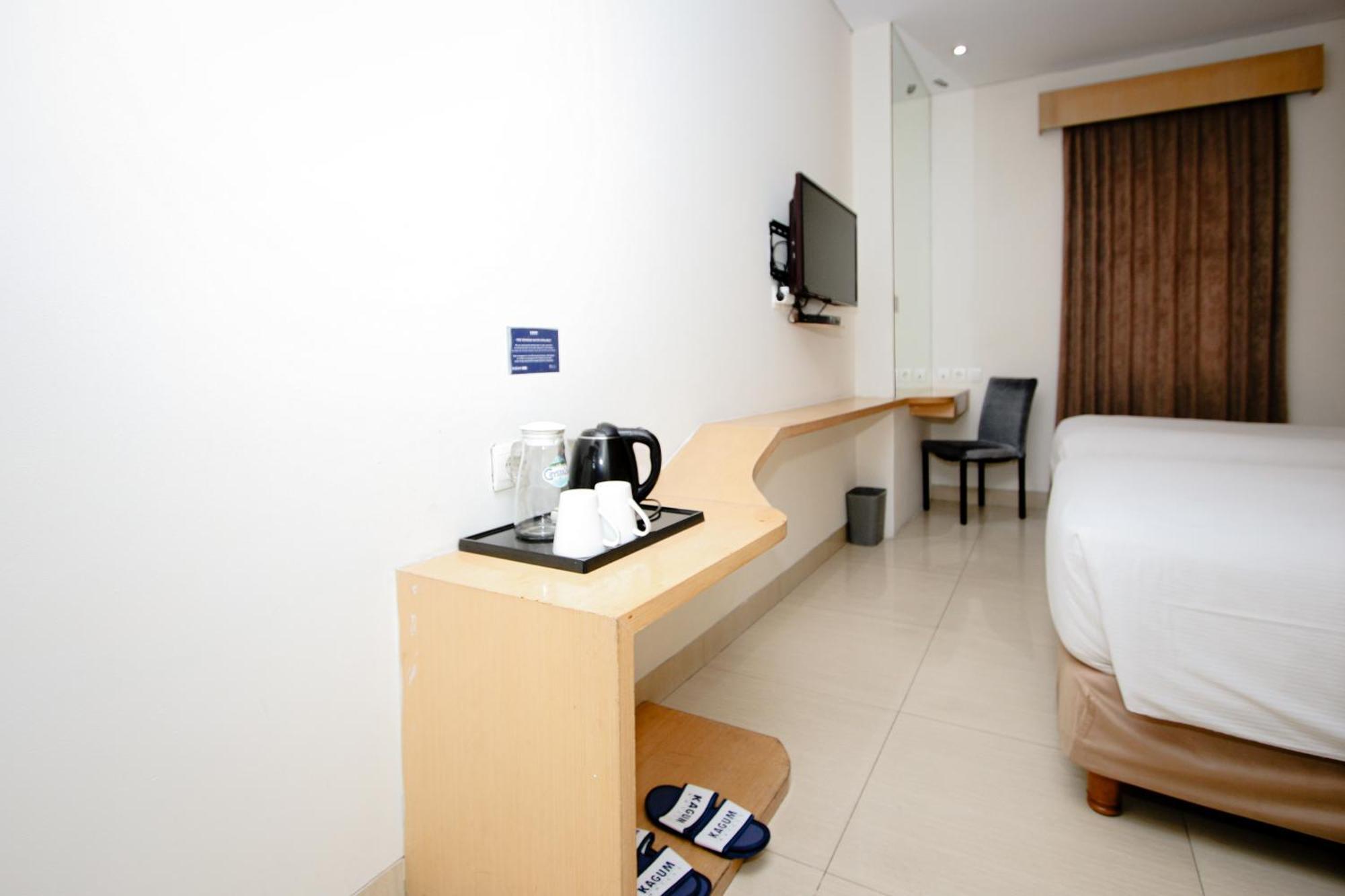 Zodiak Asia Afrika By Kagum Hotels Bandung Buitenkant foto