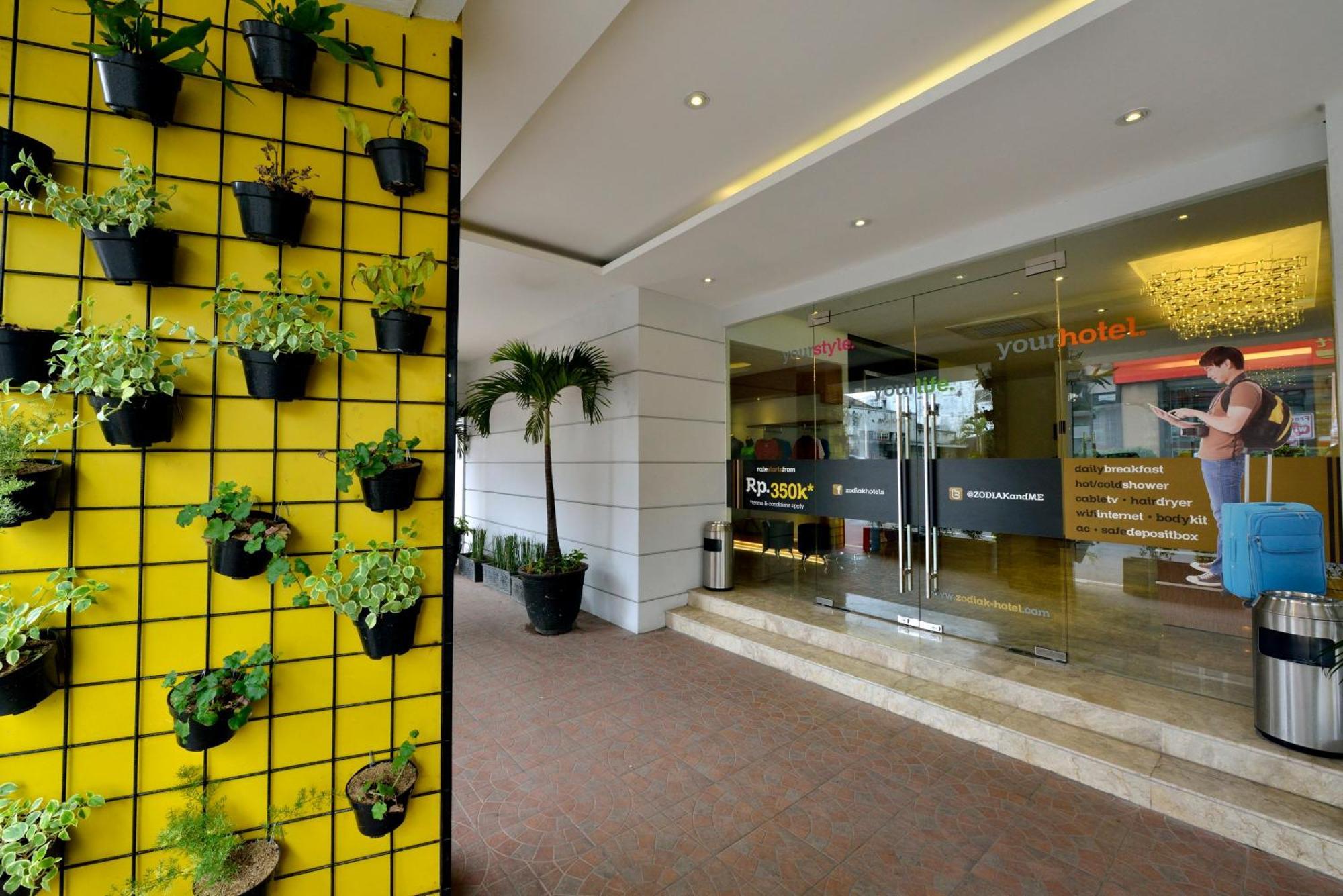 Zodiak Asia Afrika By Kagum Hotels Bandung Buitenkant foto