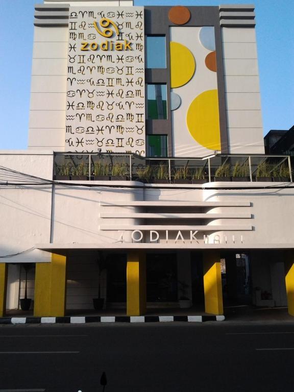 Zodiak Asia Afrika By Kagum Hotels Bandung Buitenkant foto